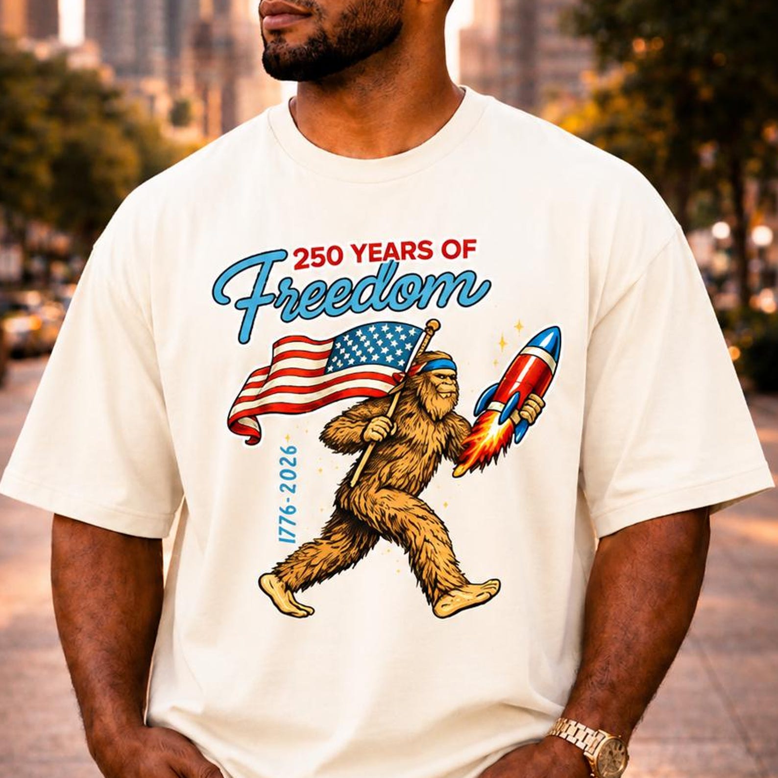 Bigfoot 250 Years Freedom T-Shirt, Patriotic Sasquatch USA Rocket Tee L