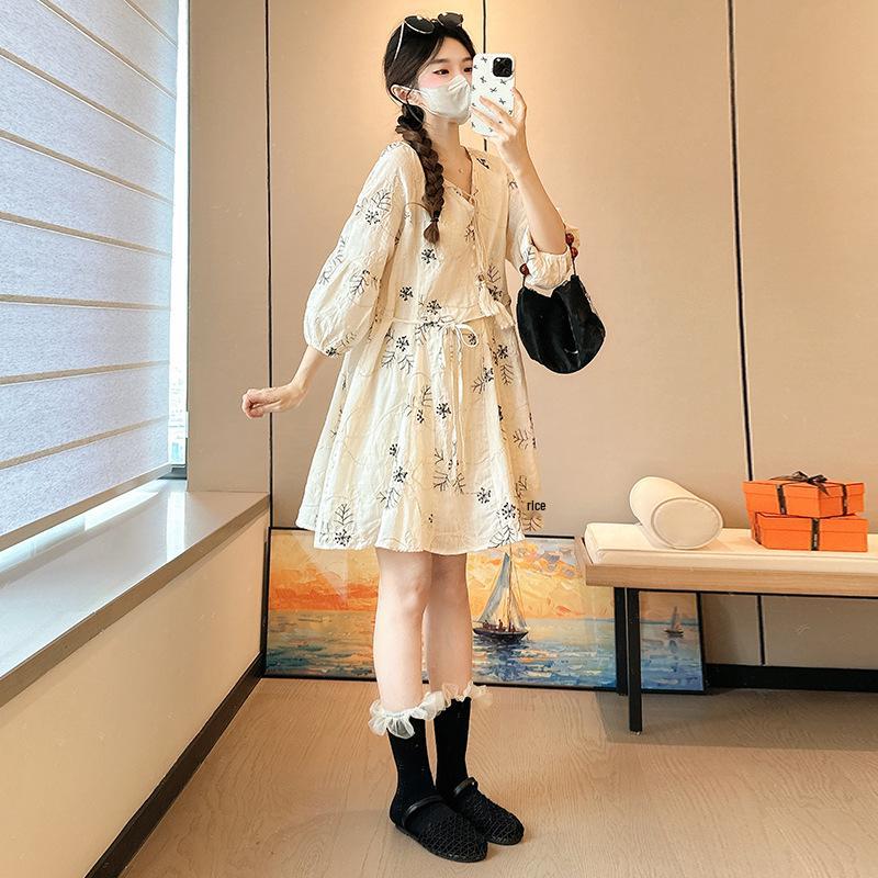

Spring Maternity Embroidered Seven-Sleeve Dress - Loose-Fit, Plus Size, Casual Doll Design for Spring & Autumn Medium
