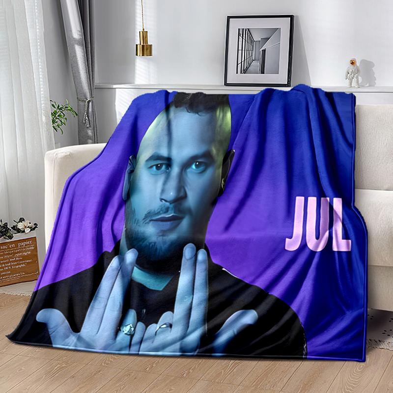 1pc Blanket Jul Rapper Print Design, Lightweight Blanket for Sofa, Bed- Soft &Warm, Gift for All Seasons Like Christmas, Halloween