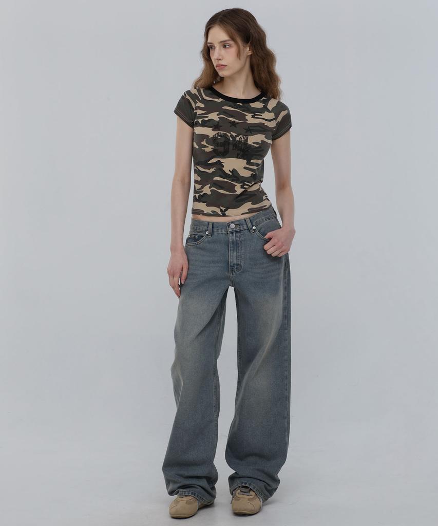 CHICKS Star Camo Slim Fit Tee Beige