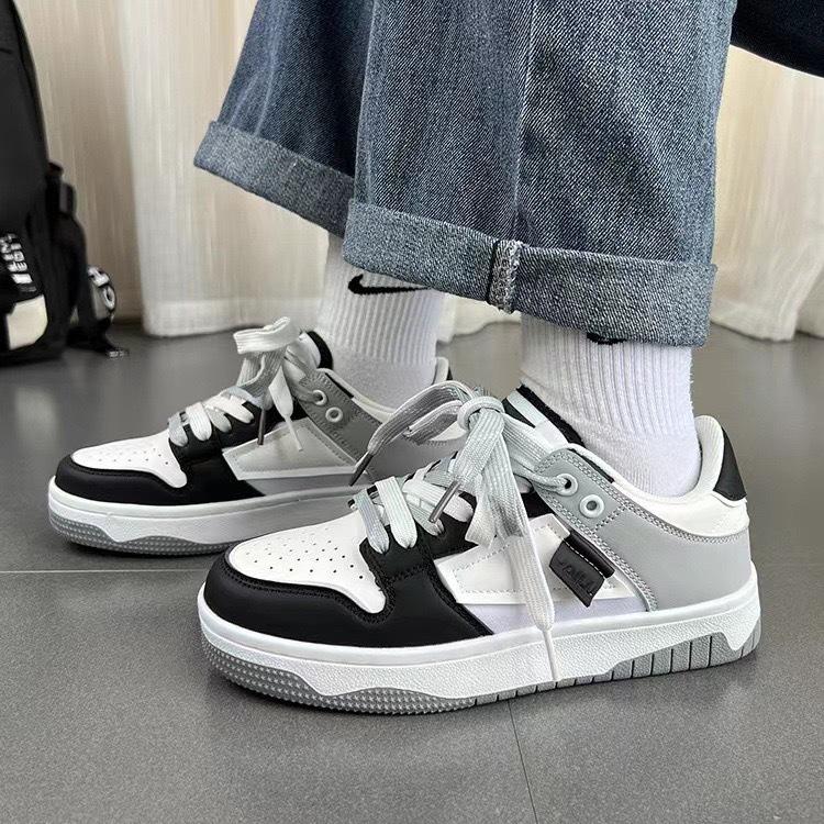 

Unisex Black American-Style Skate Shoes: Breathable, Versatile, Casual Sneakers for Men and Women, Perfect for Summer. 38 сірий колір