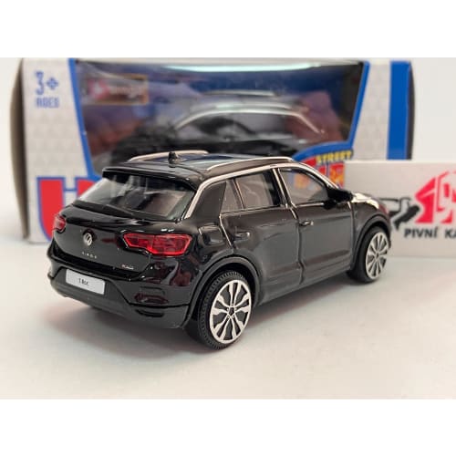 Bburago Volkswagen 1/43 Scale Diecast Model Car T-Roc SUV 2021 (Black)