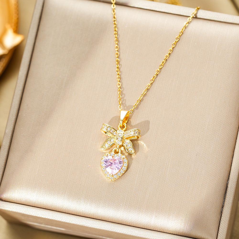 High-end Bow Necklace for Women Versatile Love Pendant Necklace Temperament Clavicle Chain Accessories