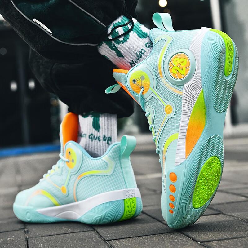 Basketball Shoes Male Students Mesh Breathable Teenagers Four Seasons Older Children Sports Shoes Women's Actual Combat Sneakers Men's Shoes Men's