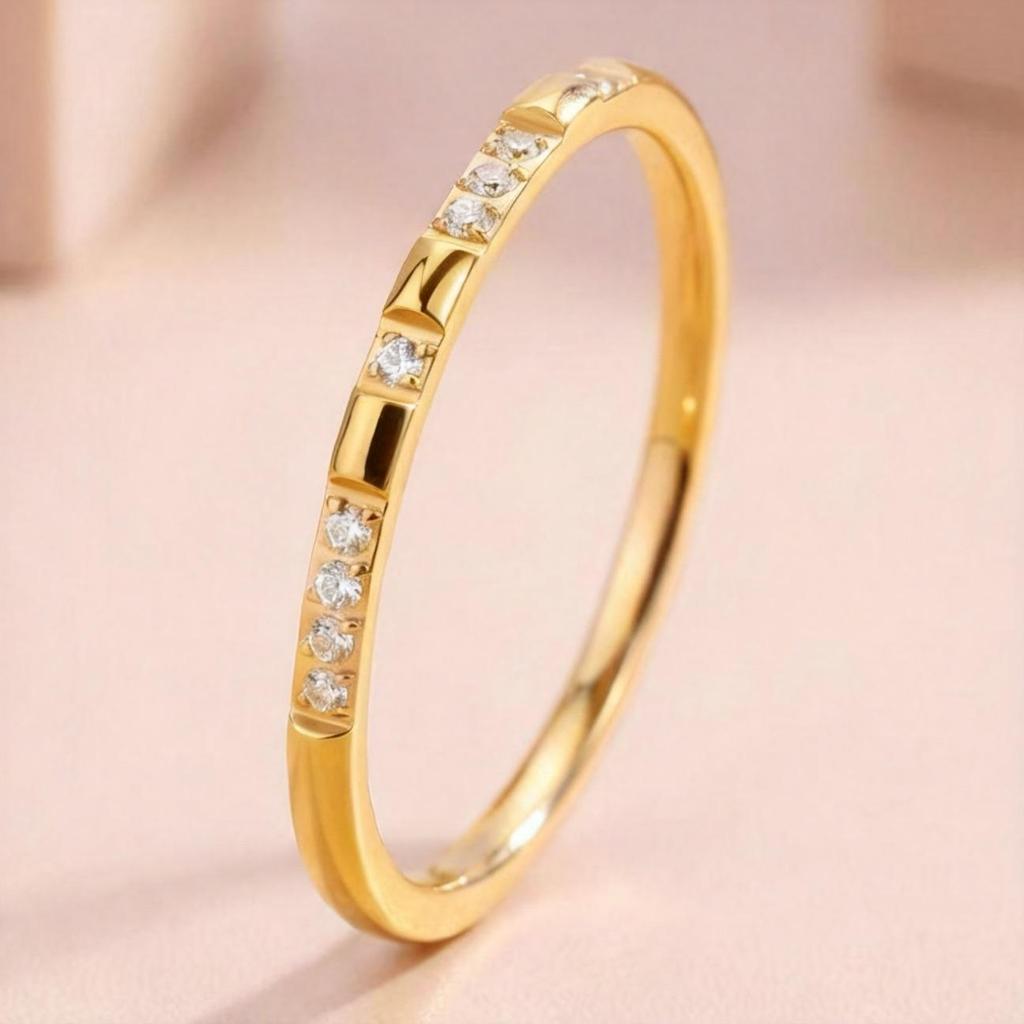 Elegant Full Circle Heart Ring: Fade-Resistant Gold Vacuum-Plated Titanium Steel, Korean Style Couple Ring, Women's Jewelry.