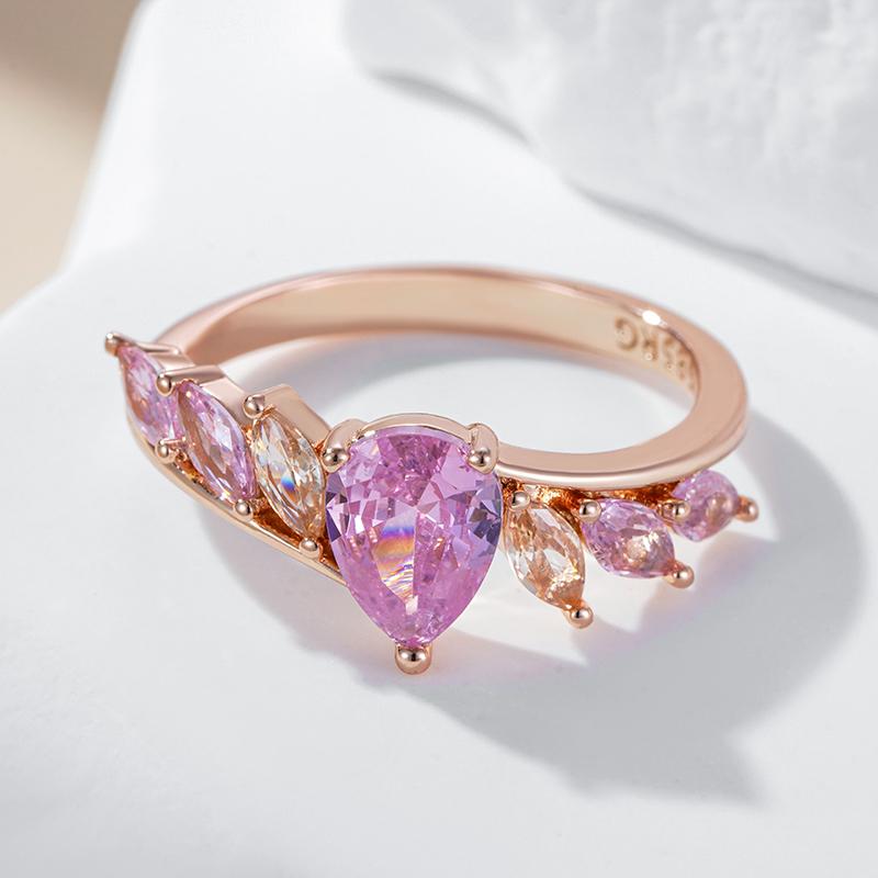 Luxury  Rose Gold Color Ring For Women Shiny Pink Natural Zircon Accessories Daily Fine Jewelry Best Gift