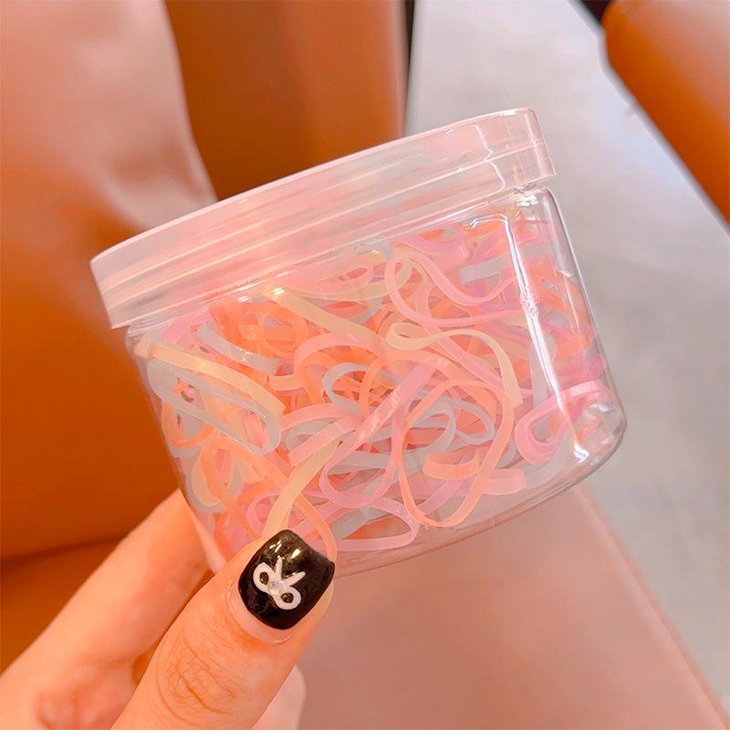 Jarred Rubber Hair Bands: No-Damage, Strong, and Unbreakable Hair Ties