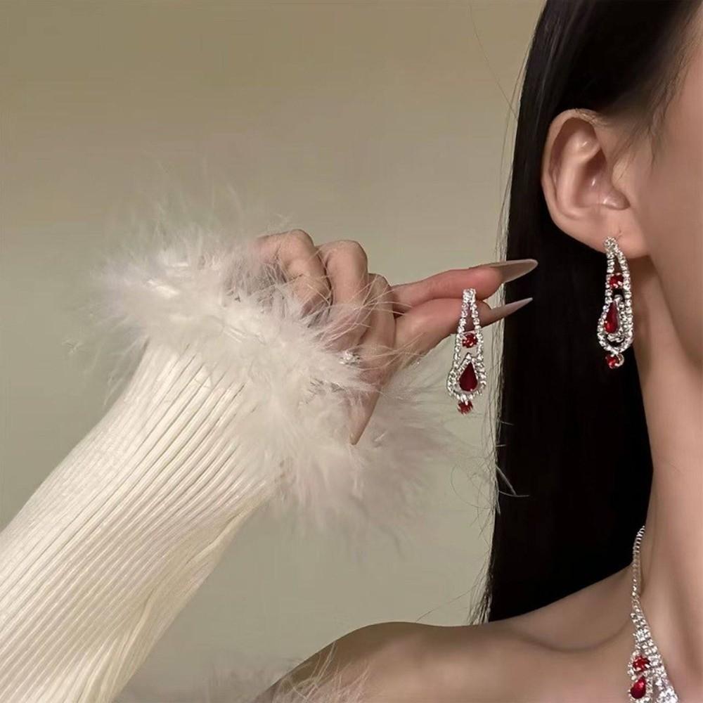 Crystal Water Drop Necklaces Geometric Pendant Necklace Earrings Set Evening Dress
