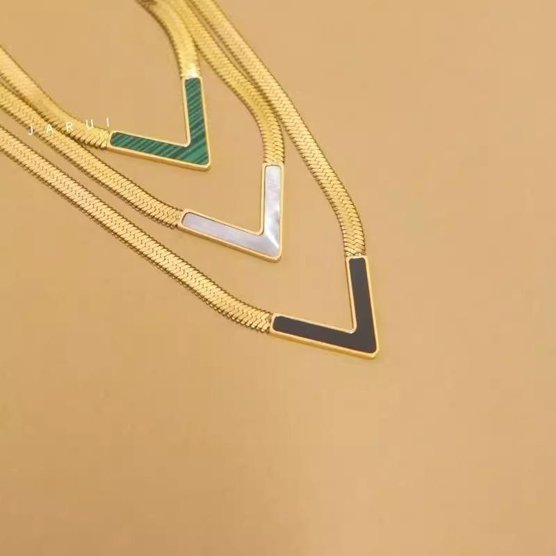 Fashion Hip-hop Style V-shaped Necklace For Women Ladies