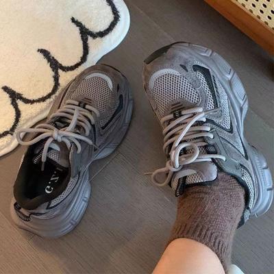 Sapatos de mulher – Ténis