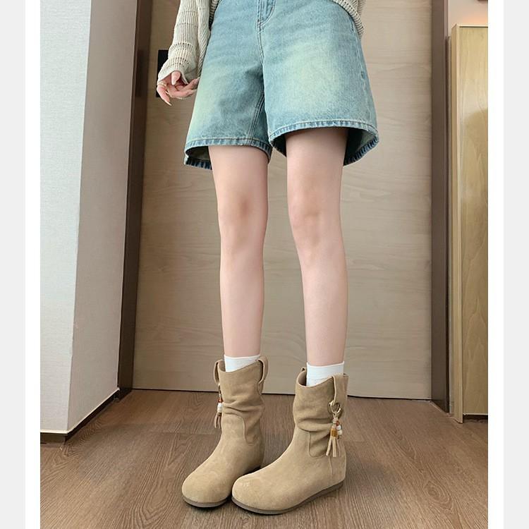 Grape mother same retro fringed beaded flat bottom piled small short boots delicate round head versatile inner height increasing Martin boots