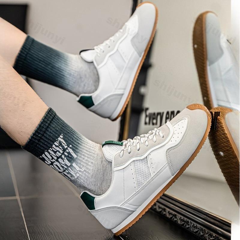 Fashion Fashion Trend Casual Thin Soled Sports Shoes for Men 2025 New Style Autumn Mesh Breathable Comfortable Low Top Non Slip Sneakers