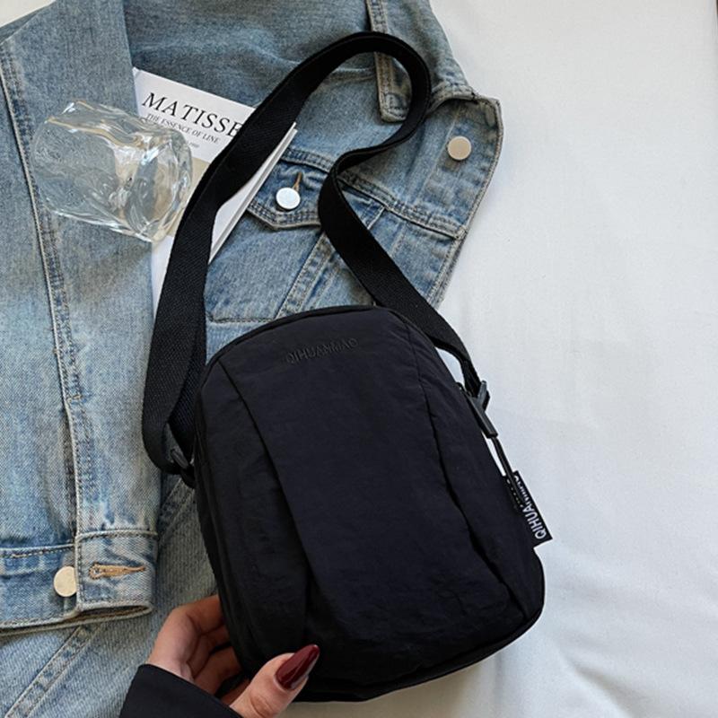 Sommer Damen Taschen  Damen Neue Kleine Taschen  Handys  Kleine Umhängetaschen  Damen Buchstaben  Ein Schulter Umhängetaschen