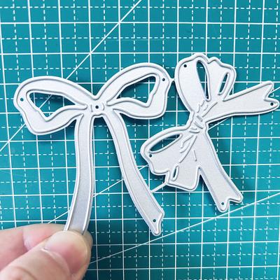 Stanzschablone mit niedlichen Schleifen aus Metall für DIY-Scrapbooking, Fotoalben, Prägen von Papierkarten und Bastelarbeiten