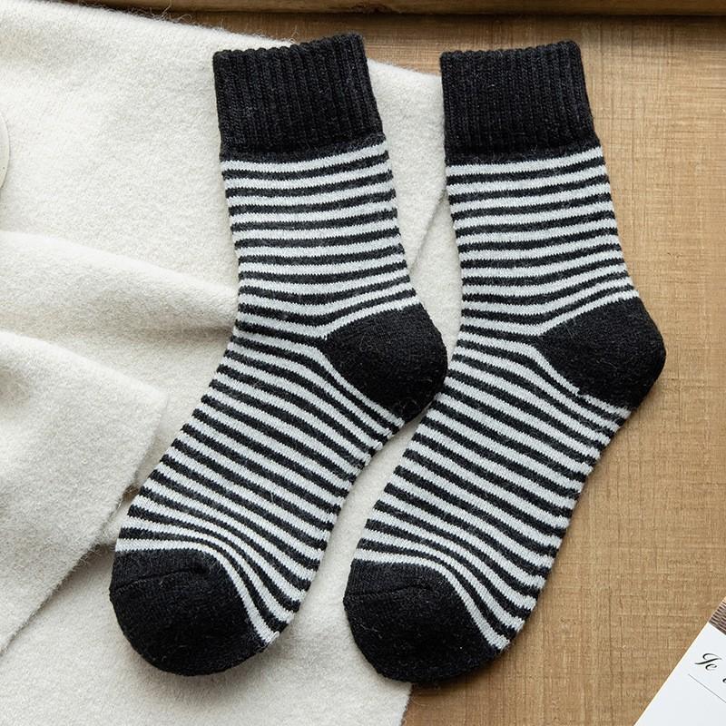 Damen Baumwollsocken Nahtlos Atmungsaktiv Einfarbig Lässig Mittelrohrsocke