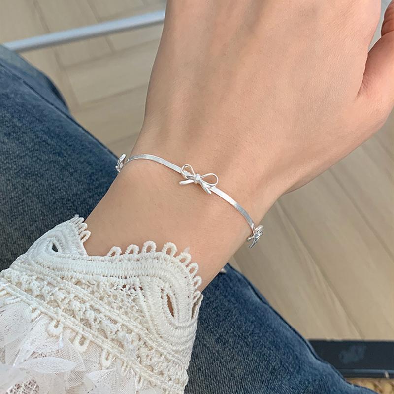 Sweet Bow Knot Snake Bone Chain Bracelet For Women Girl'S Simple Design Chokers Collar Chain Vintage Jewelry Sets