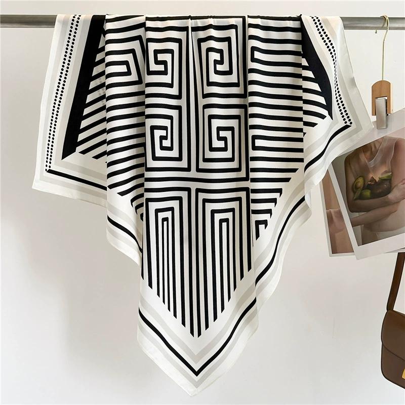 

70 см черно-белый полосатый шарф в форме спины для женщин, простой искусственный шелковый платок, модный модный платок на голову