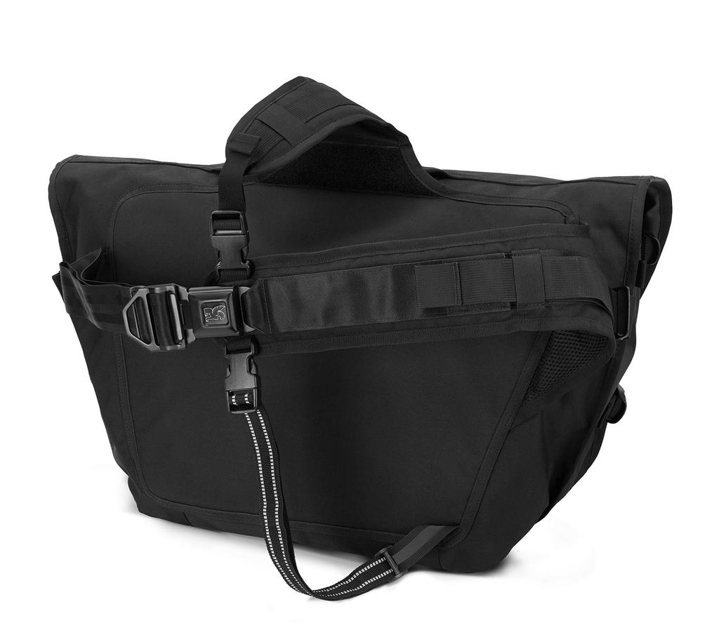 Messenger Bag 47L Black Waterproof One Size [Chrome] BERLIN/Berlin (Current Model) BLACK/BLACK Men's