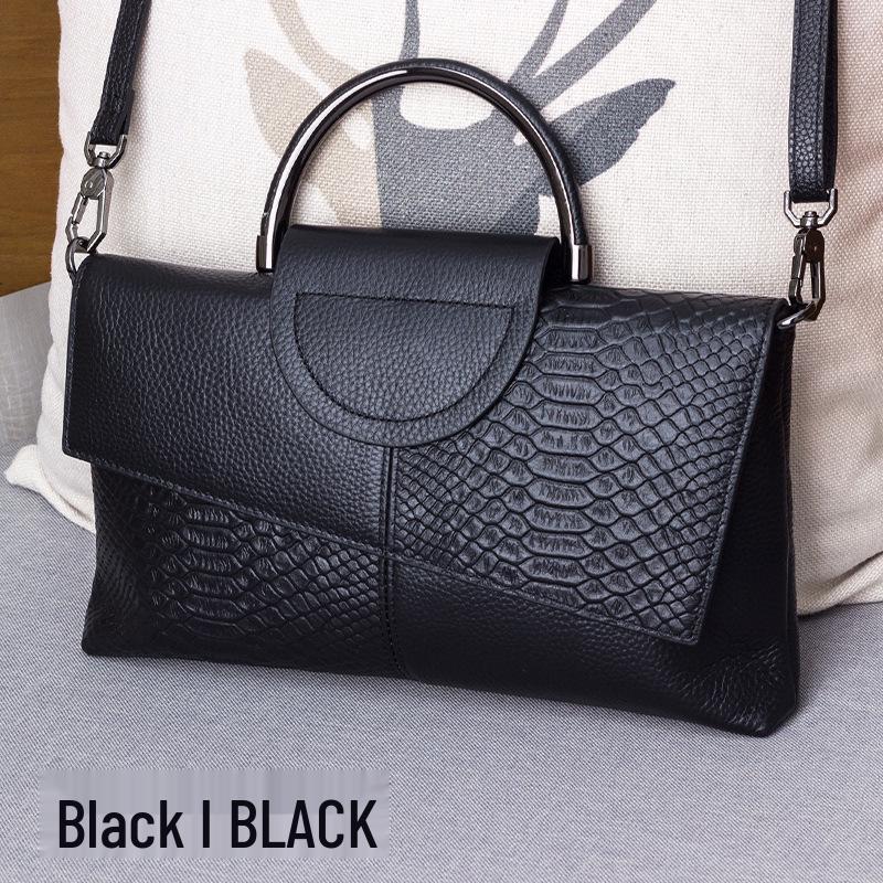 New Style Genuine Leather Women’s Clutch: 2026 First Layer Cowhide Crossbody, Fashionable Temperament for Banquet, Small Handbag.