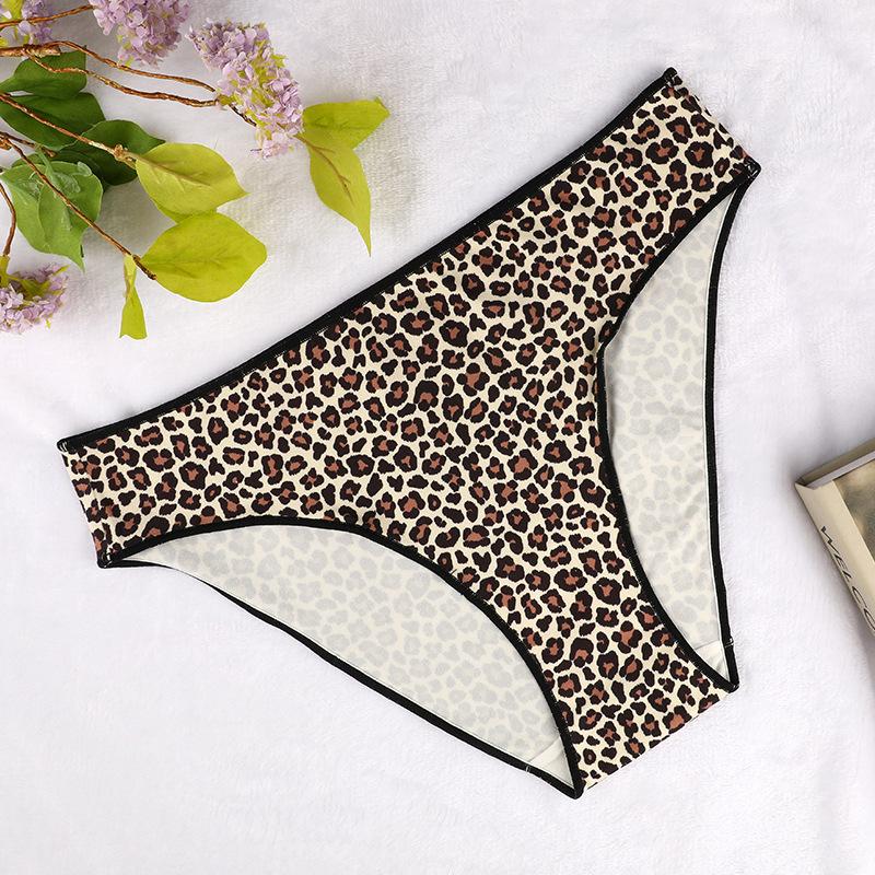 Europäische und amerikanische neue Damen-Leopardenmuster-Unterwäsche reine Baumwolle atmungsaktive Slips sexy Tanga T-Hosen Großhandel