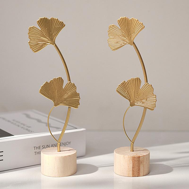 Nordischer Stil Leichter Luxus Metallhandwerk Kreative Heimdekorationen für Wohnzimmer Eingangsbereich Weinschrank Schmiedeeisen Ginkgoblatt