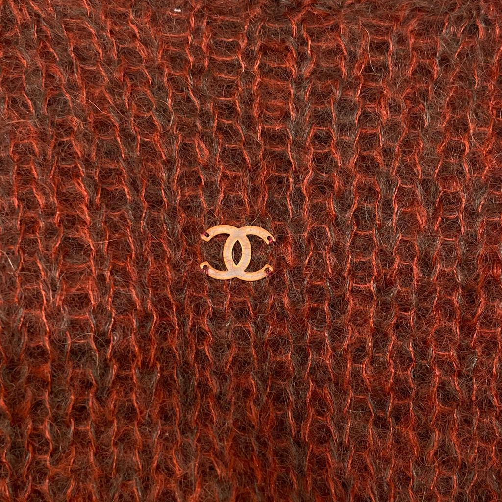 CHANEL [Domestic regular] 98A P11638W02445 CC Logos plate mohair low gauge turtleneck sweater / tops 38 BordeauxUsed