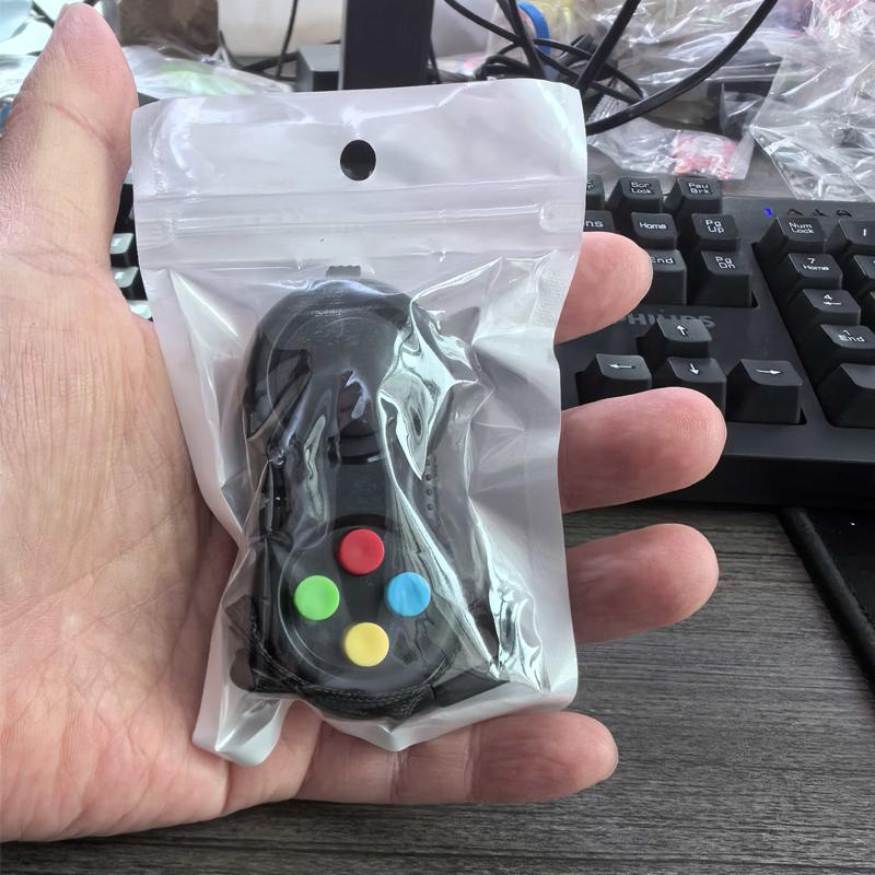 Fidget Game Controller Relieve Stress And Anxiety Autism ADHD Promotes Focus Cool Gadgets Adults Teens Boys Girls