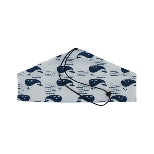 

White cloth chopstick holder for children, perfect for storing and holding bento boxes (whale design)
