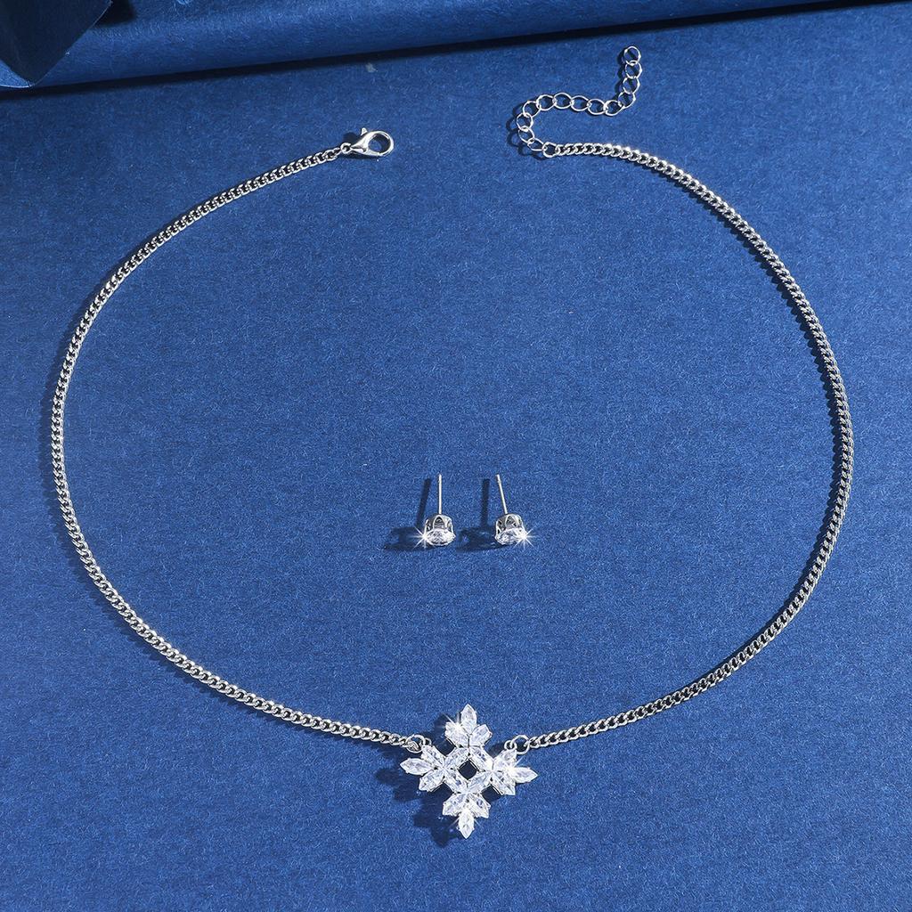 Copper Zircon High-End Necklace Stud Earrings Flower Temperament High-End Sense Collarbone Chain Girl