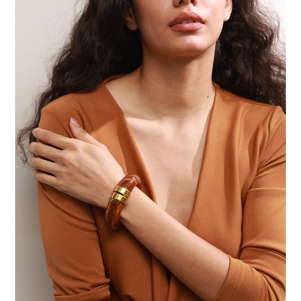Yhpup 66mm Groen Roze Bruin Paars Acryl Dikke Armband Manchet voor Vrouwen Roestvrij Staal Nieuwkomers 2025 Polssieraad Cadeau