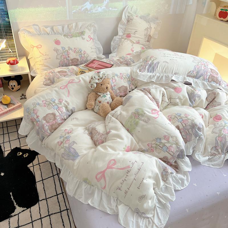Koreanischer Stil Cartoon Herz Reine Baumwolle Spitze Bettwäsche-Set - Mädchenhaftes Wohnheim 4-teilig, 1,8 m