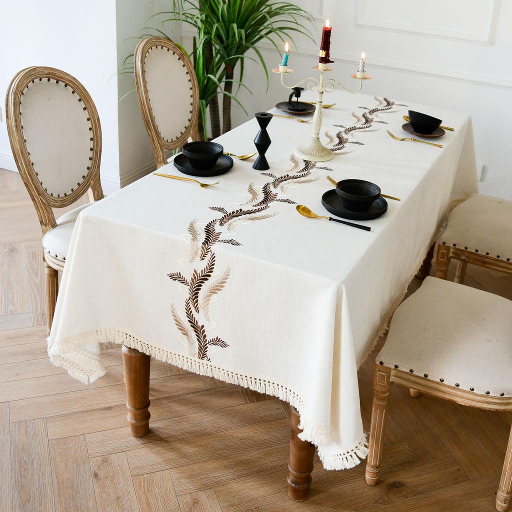 Court Tablecloth Retro Simple Thickened Three-Dimensional Embroidered Dining Table Cloth Table Mat Cover Cloth Cover Towel
