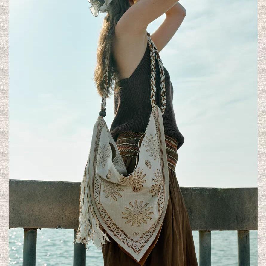 Summer Seaside Vacation Style Leisure Bohemian Style Fringed Linen Rope Woven Shoulder Messenger Bag Women'S Bag