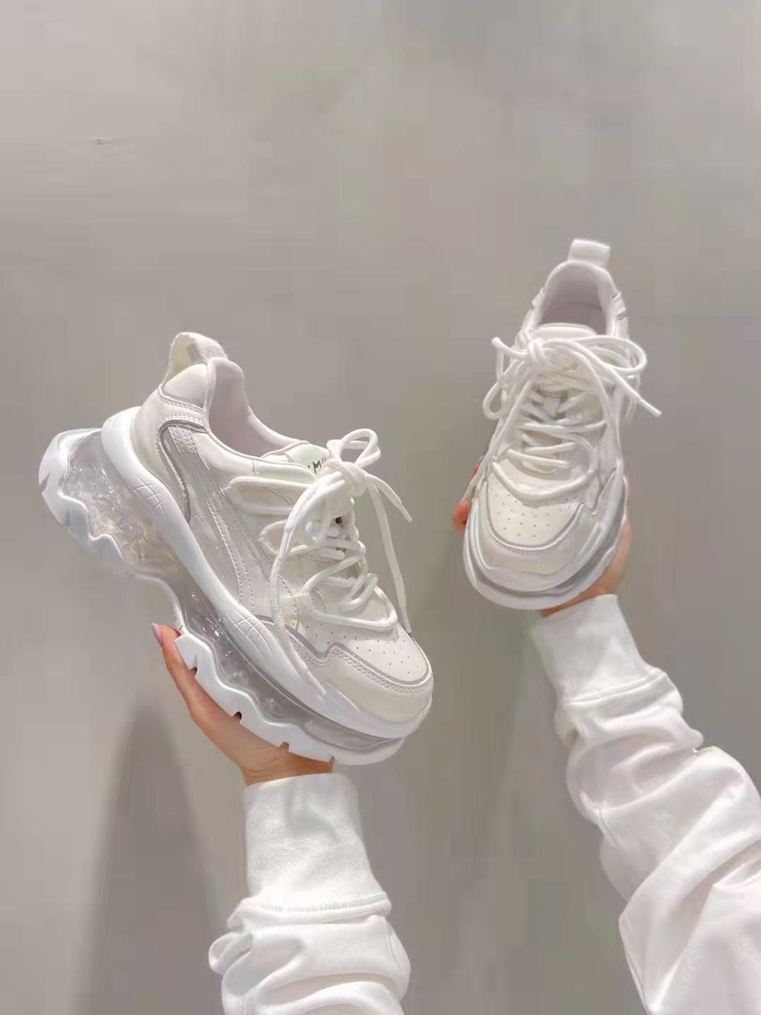 

2025 весна новинка повседневная спортивная желе прозрачная воздушная подушка толстая подошва увеличивающие рост кроссовки для папы амортизация белые туфли взрыв 40 белый