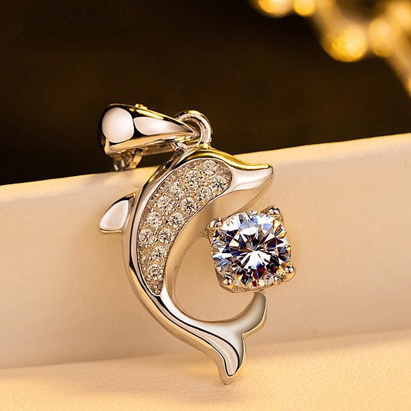 Zhenrong's New Jewelry Collection Women's necklaces Silver-plated necklace pendant Female Dolphin Pendant One piece