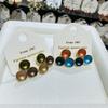 Retro Minimalist Niche Unique Design Fashionable and Elegant Shell Appliqué Earrings