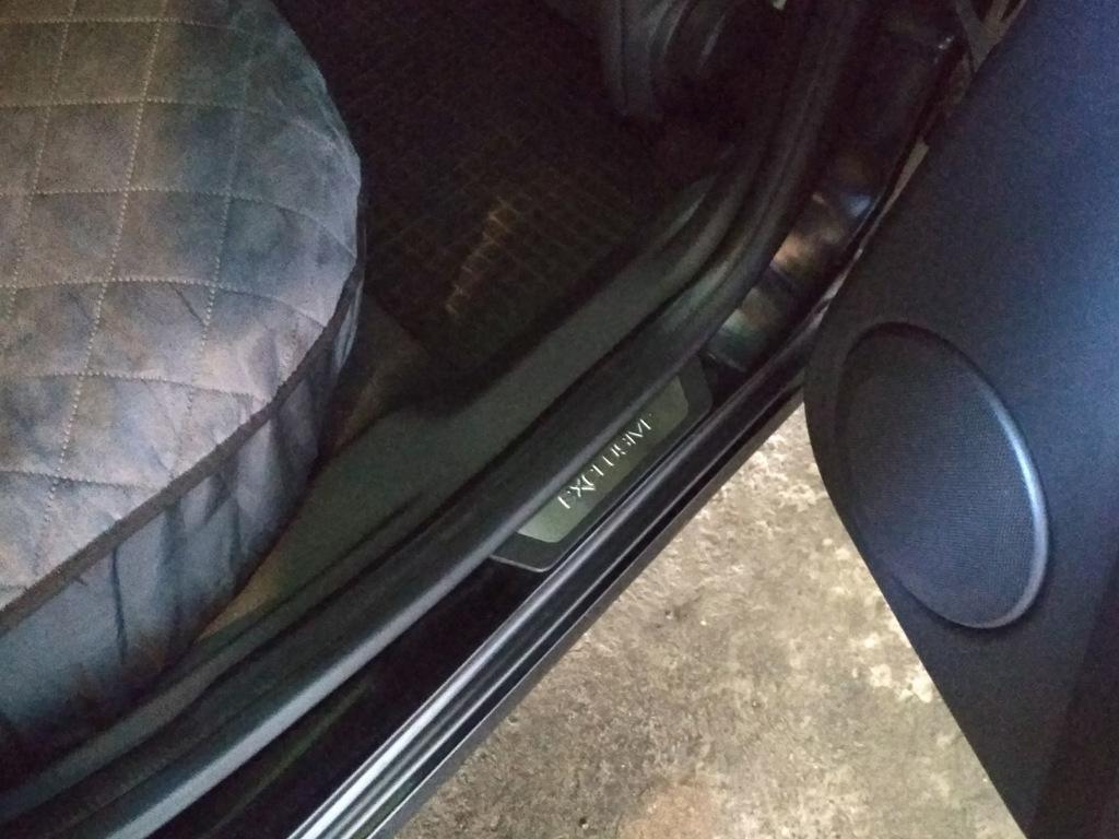 Накладки на пороги Flexill (4 шт, нерж) Exclusive для Opel Vectra C 2002-2008 гг