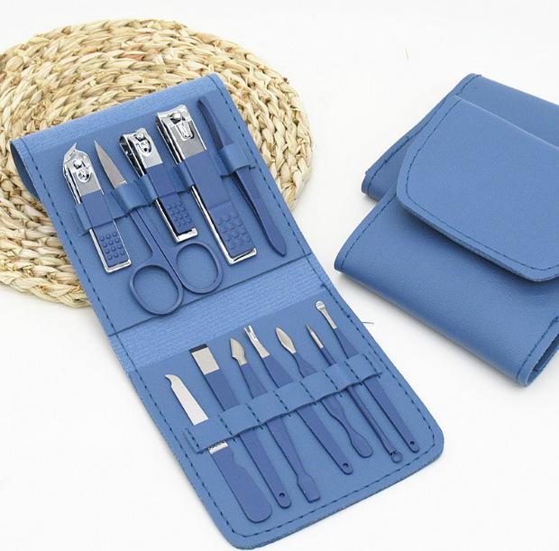 16-Piece Green Manicure Nail Art Set with Nail Clippers for Home Use