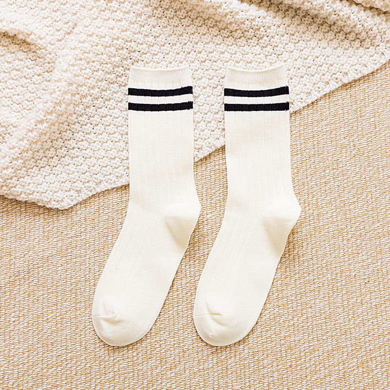 Neue koreanische japanische Art Damen Socken Lockere Socken Schulmädchen Harajuku Einfarbige Nadelstrick Gestreifte Lässige Baumwollsocken