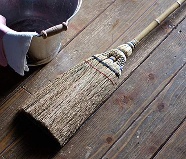 Denbei Lazy Long Handle Broom [Shirokiya Shoten]