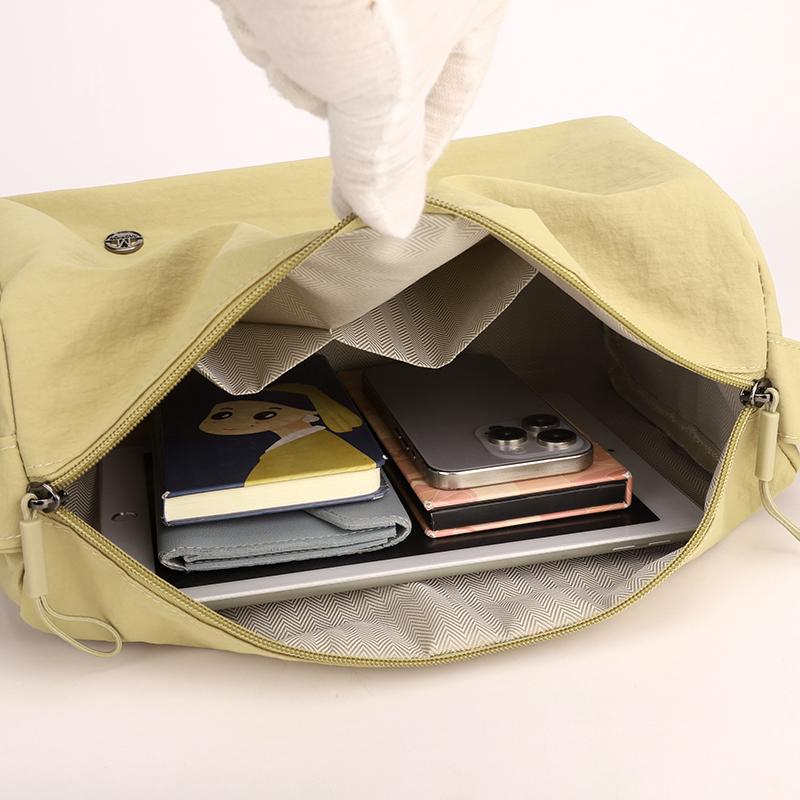 Women's Shoulder Bag Large Capacity Messenger Bag Solid Color Crossbody Bag