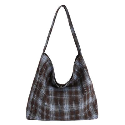 Plaid Tote Bag for Women with Oversized Design and Stylish Shoulder Strap