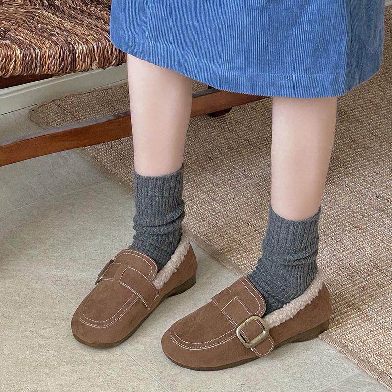 Koreanische Knöchelhohe Socken mit vertikalen Streifen für Damen - Warm, Trendy, Lockerer Sitz für Herbst/Winter