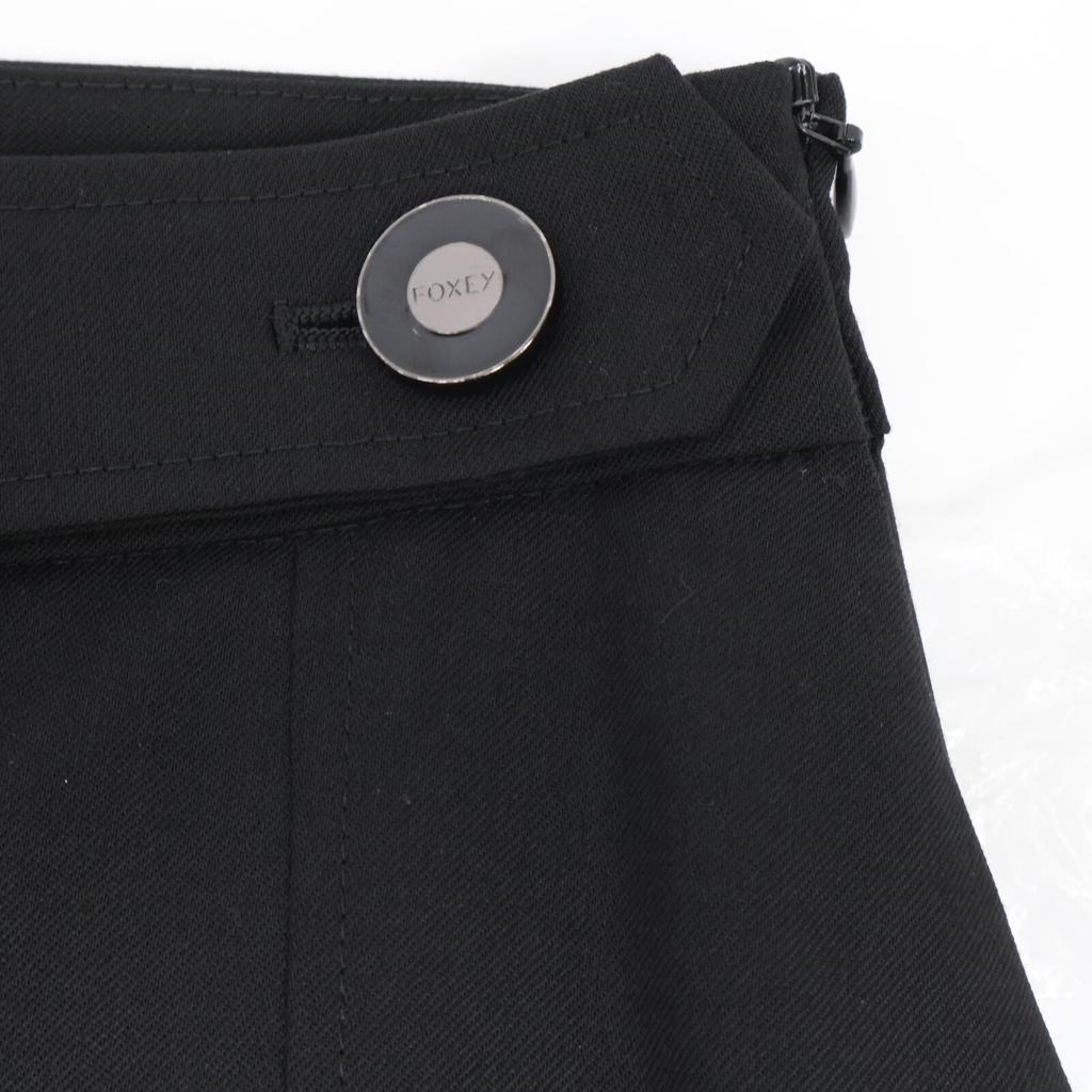 FOXEY Black 40158 Pleated Crystal Pants Bottoms 38 blackUsed