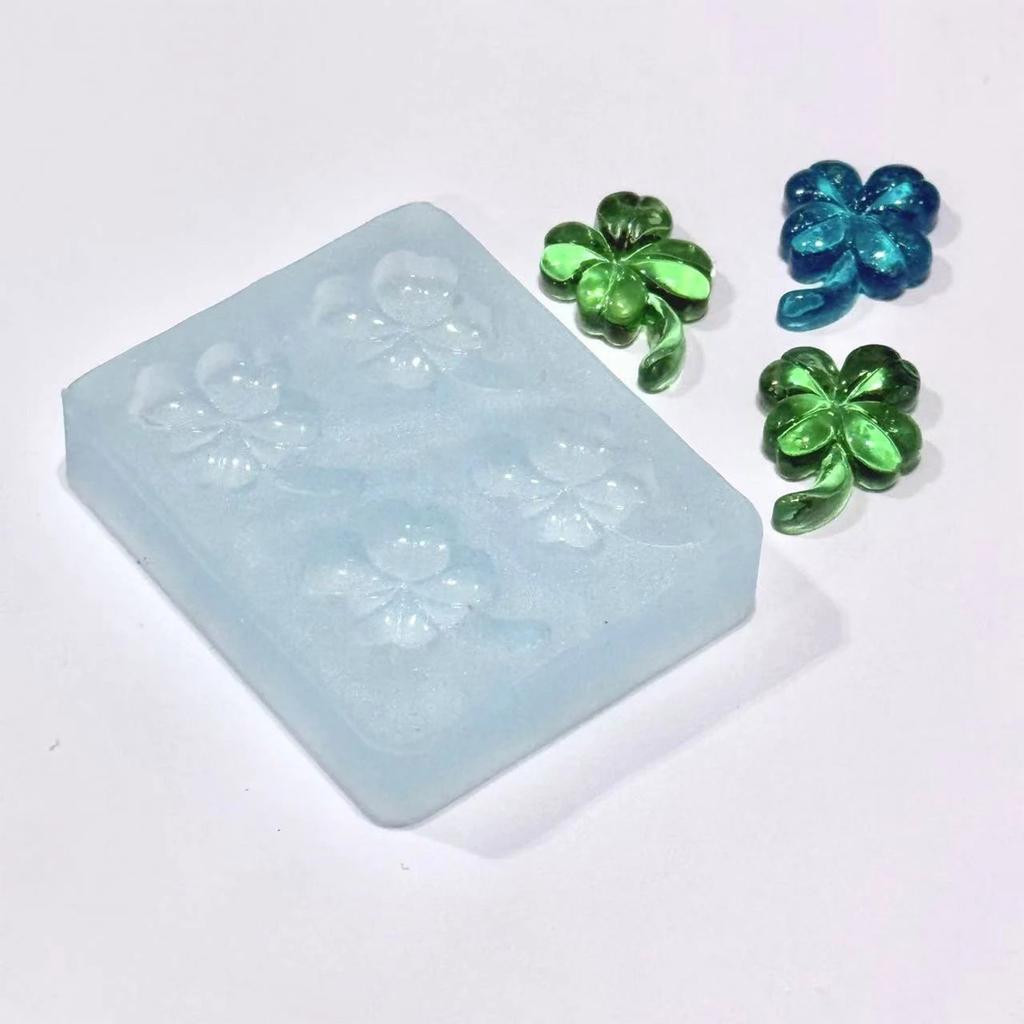 Silikonform Kleeblatt für Resin-Bastelarbeiten Schmuckzubehör DIY Kunstprojekte mit Glücksbringer-Design Leichtes Entformen Spülmaschinenfest