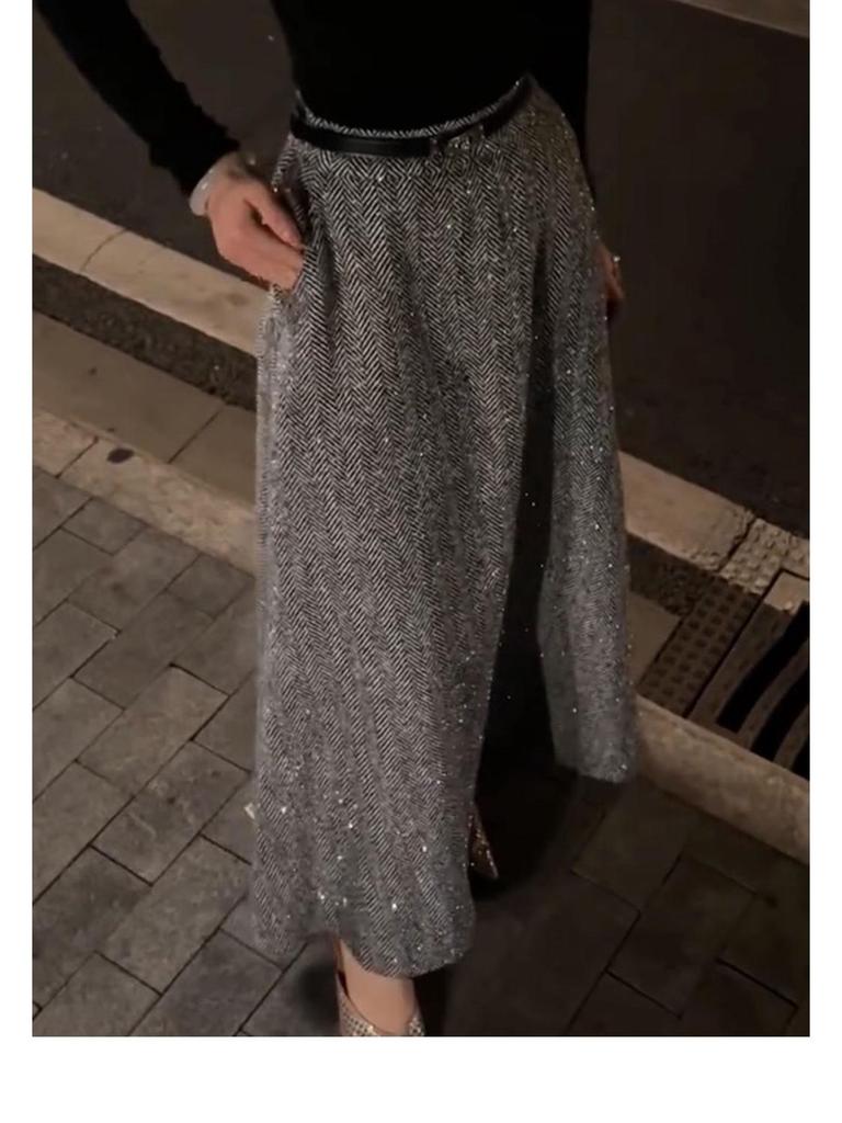Gray High-Waisted Wool Blend Midi Skirt with Highlight Pocket Print for Women