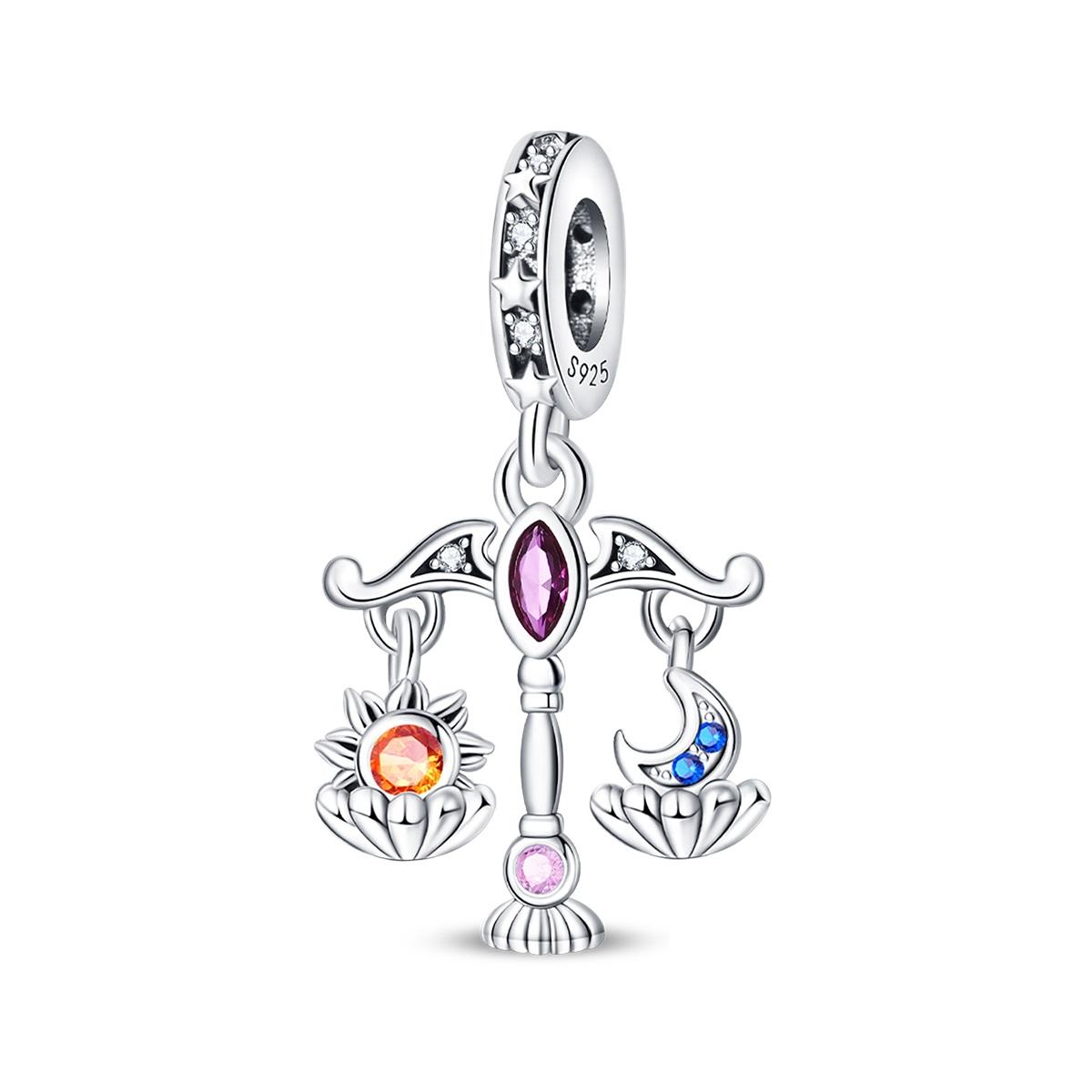

Charm Genuine Copper Tarot Card Moon Sun Pendants Bead Fits Bracelets DoItYourself Beautiful Gifts Women Delicate Jewellery Accessor