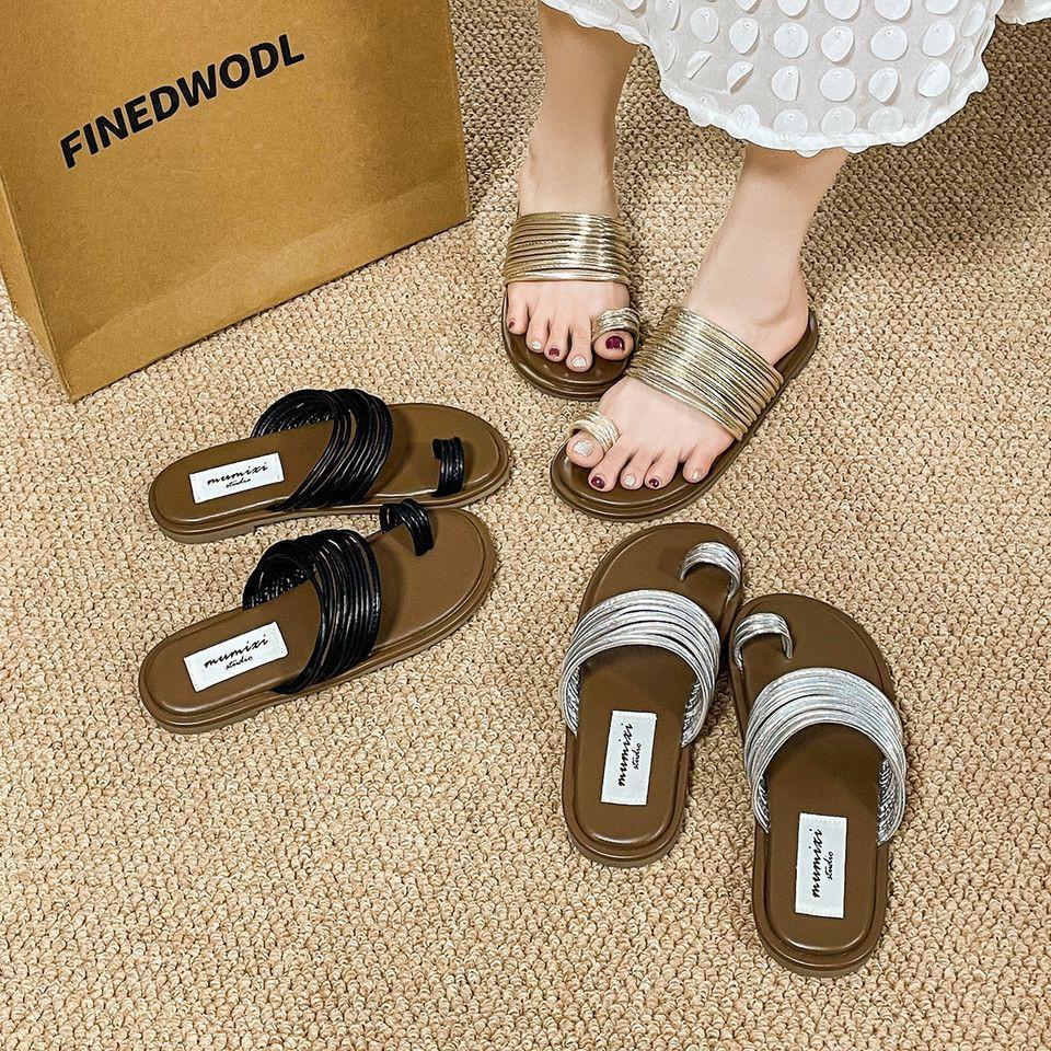Mezzanine Roman Shoes Girl Summer 2025 New Fairy Wind Wear with Skirt Flat Bottom Square Head Set Toe Beach Cool Slippers