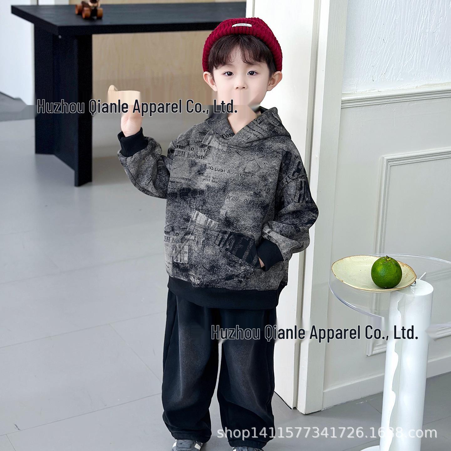 Boys Velvet Hooded Sweatshirt - Thick Warm Pullover for AutumnWinter 2025 Loose Fit Casual Top 90 cm 2380₽