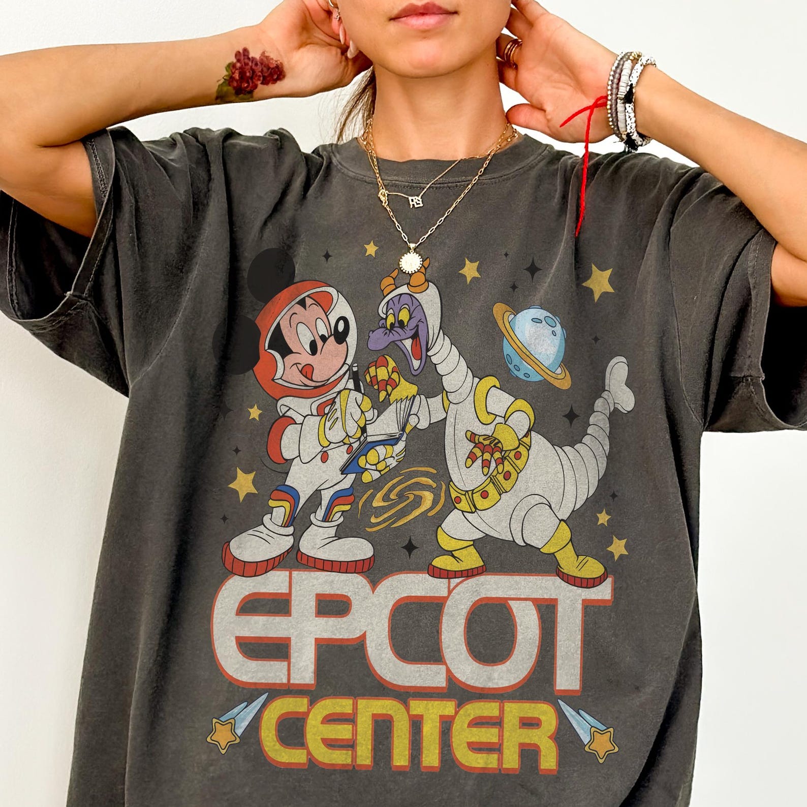 Vintage Comfort Colors Epcot Center Shirt - Disney Family Matching Tee,EPCOT Drinking Shirt, Disney Trip 2026 Shirt,Disneyland EPCOT Tee 4XL